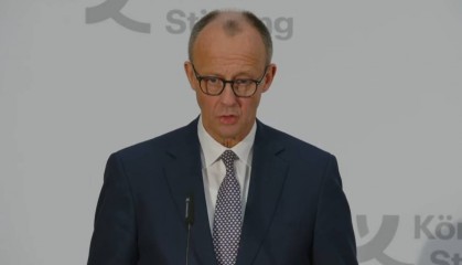 大转弯？“德国特朗普”放话：投资中国，吃亏了别找我