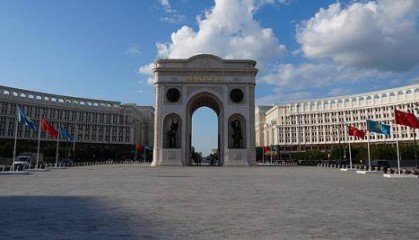 锐评｜相通的发展梦想让合作跑出“加速度”