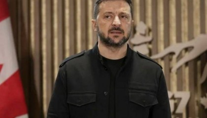 泽连斯基飞行8000公里见特朗普，结果被爽约，乌克兰有脾气不敢发