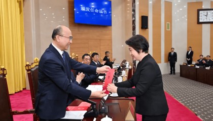 丛丽任黑龙江省副省长