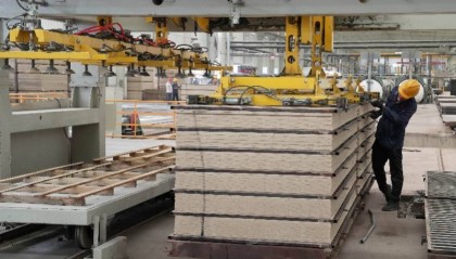 湖南“虚报落后产能骗补案”引争议：是滥用职权还是合理作为