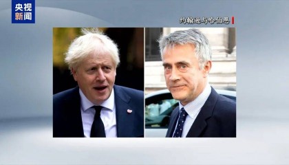 英国前首相约翰逊被曝从军火商处获百万英镑，为私利“搅黄”俄乌谈判，曾极力劝说乌克兰“接着打下去”