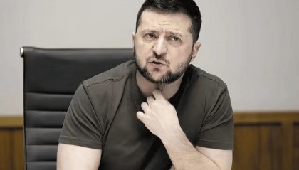 军事 | 泽连斯基开了前所未有大口子，这事问过约翰逊吗？