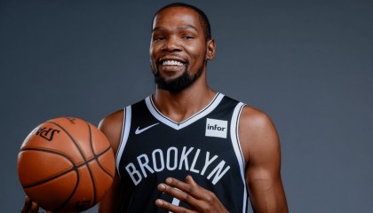 萧华盯上杜兰特交易，表示出台反制措施，三招或能保障球队权益