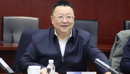 中央决定：陈勇履新职