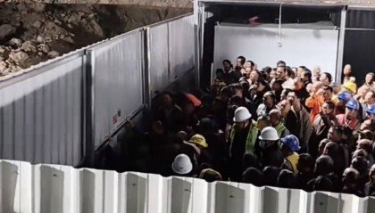 不许工人外出吃饭必须吃食堂？限制工人自由？厦门住建辟谣：警方经调查证实为不实信息