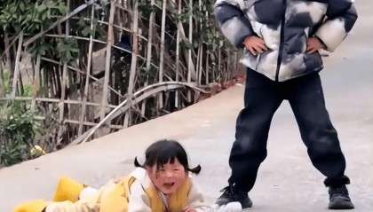 4岁网红年收入或超1650万元！此前父母曾致歉