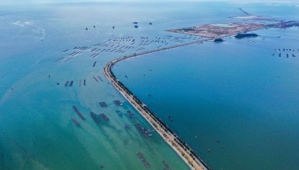 广西争夺“流量”：不止造运河，还造跨海大桥