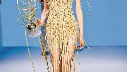 深圳大学上演时尚大片