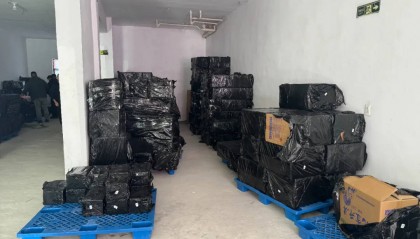 杭州郑某家中突然被抓！465箱，密密麻麻……