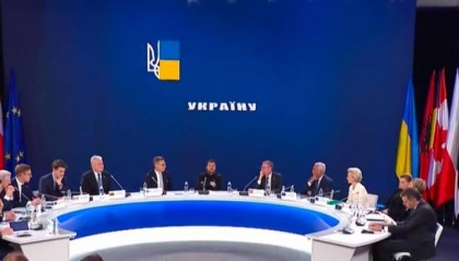 冯德莱恩：在俄乌就长期和平达成协议前 谈论取消对俄制裁为时尚早