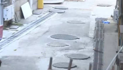 长沙一小区井盖多达170处自嘲“井区”，街道办：设计通过验证，为了雨污分流