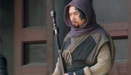 水浒中杨志丢了10万贯生辰纲，换算成如今的货币，相当于多少钱？