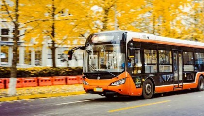 多地公交停运，乘客能重回700亿人次峰值吗？