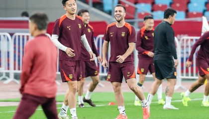 DeepSeek预测：国足1-2小负，有望借助主场优势1-1逼平澳大利亚