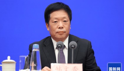 中央农办：在农民和土地问题上一定要保持历史耐心，要让他们在城乡之间可进可退