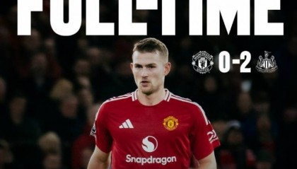 曼晚主编：纽卡就正经踢了33分钟，曼联花1亿镑引进2名无能前锋