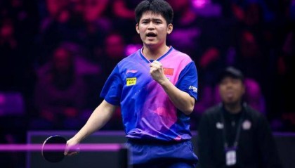 林诗栋胜“黑马”助国乒再包揽 王曼昱复出即夺冠