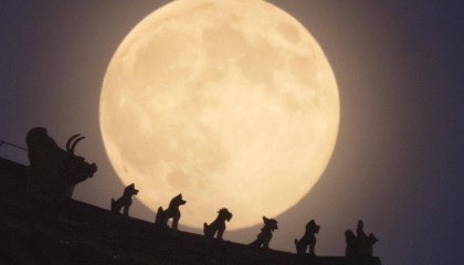 今年“个头”最大的“超级月亮”来啦#