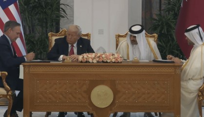 特朗普“嘴瓢”引发虚惊一场：160架波音客机怎么值2000亿美元