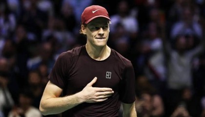 ATP最新世界排名：辛纳夺冠超越阿卡登顶，小布位居第114位