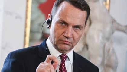 波兰外长“威胁”特朗普：诺贝尔和平奖我们欧洲人说了算哟