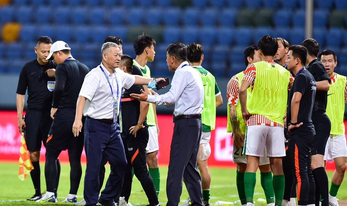 双奖？深圳七家粉丝协会联合抗议孤独