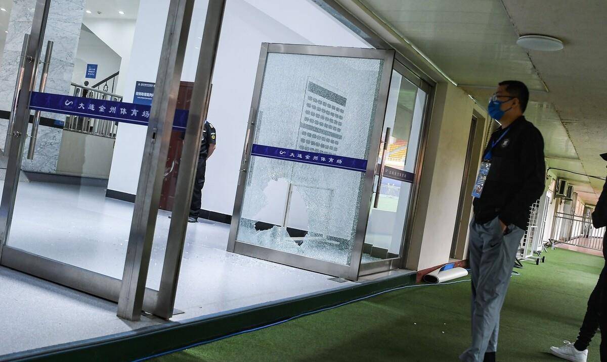 双奖？深圳七家粉丝协会联合抗议孤独