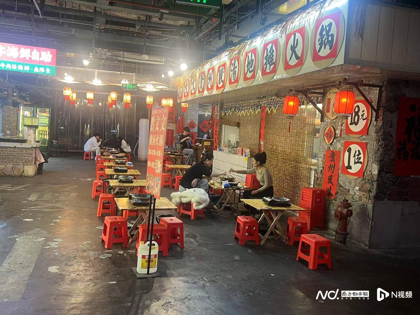广州撤店后实探深圳文和友：大片商铺空置，靠湘菜笨罗卜引流