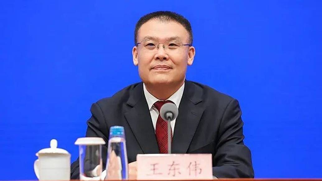 新任安徽省委常委王东伟已任省政府党组副书记