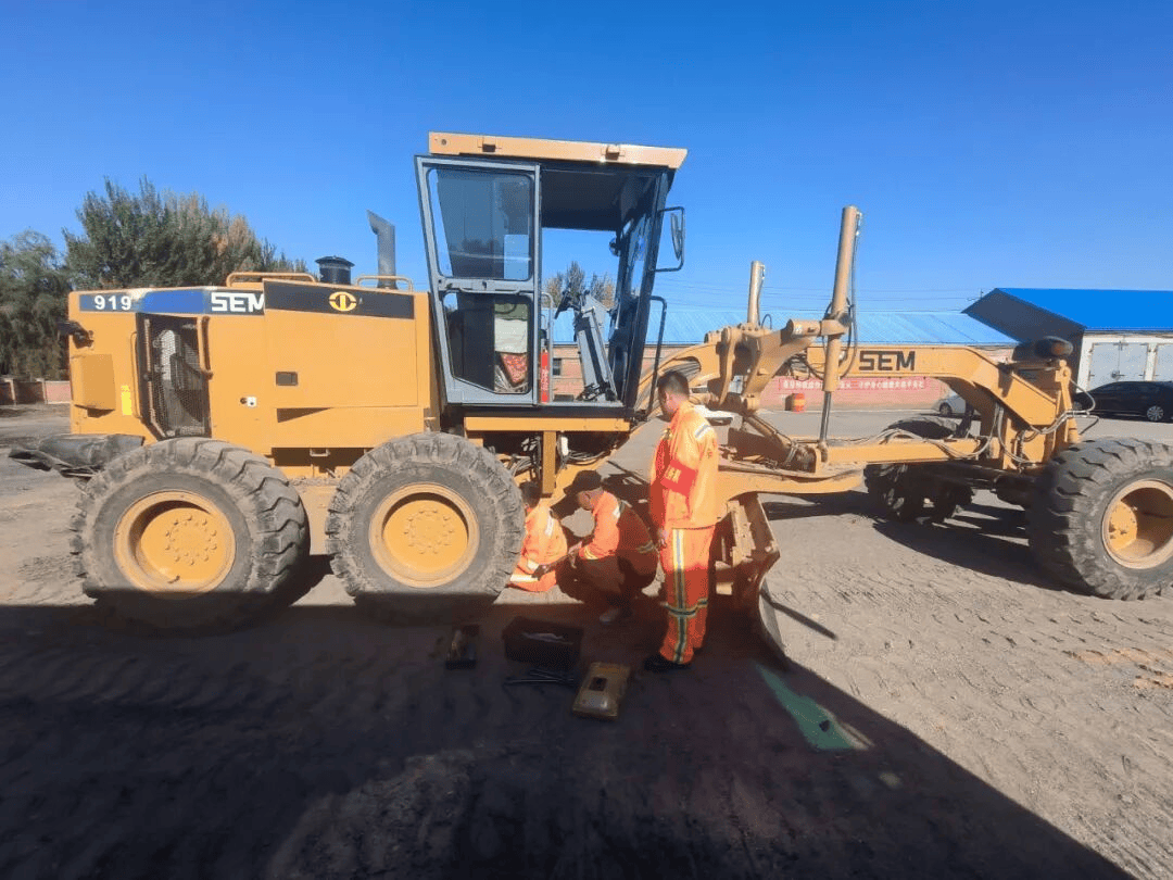 聚焦北大荒|八五九农场机械检修备冬防