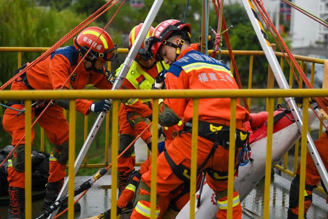 燃动赛场!三明消防激战 2025全省岗位练兵“龙虎榜”比武