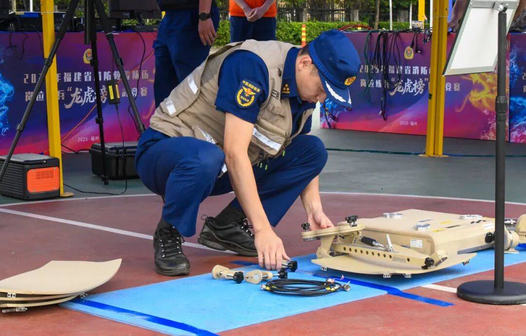 燃动赛场!三明消防激战 2025全省岗位练兵“龙虎榜”比武