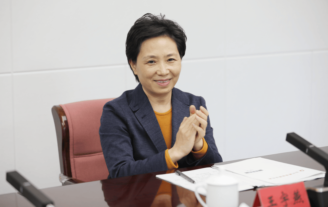 王宇燕，已任中华全国供销合作总社理事会主任